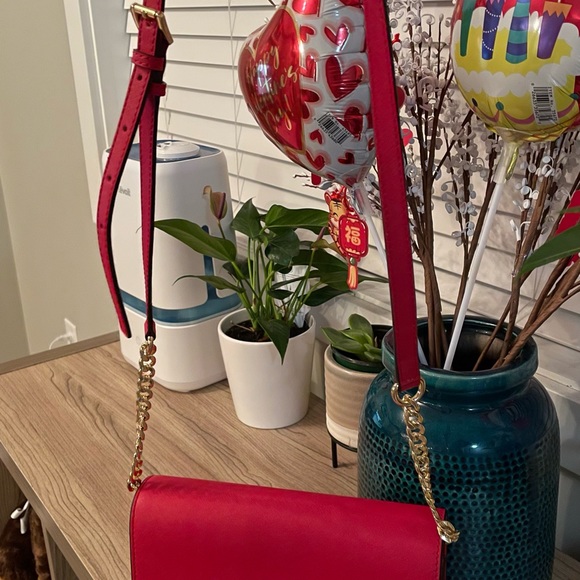 Michael KORS cross body bag/ red - Picture 1 of 4